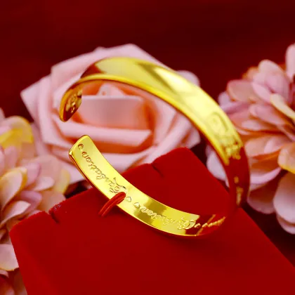 Fast Shipping Japan, South Korea & Vietnam Inspired Sargent Gold Plated Carnations Wide Version Bracelet - Popular Fashion Jewelry