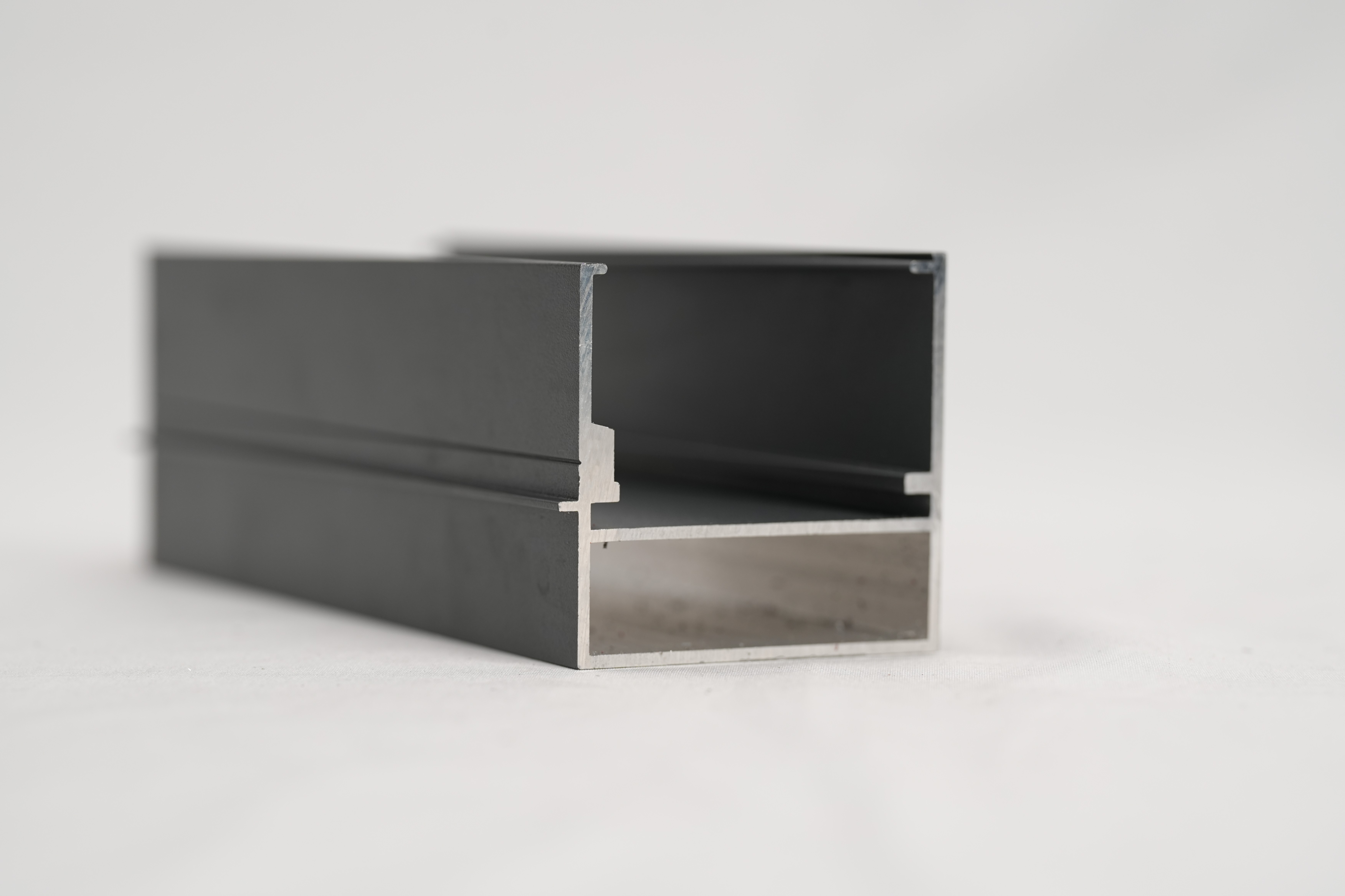Structural curtain wall profiles