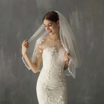 Hot Sale White Soft Tulle Leaves Bridal Veil with Comb