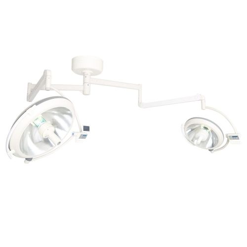 Lampadina alogena a soffitto. Lampade operative