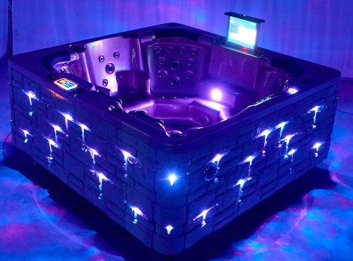 Hot Sale air jet massage outdoor triangle spa tub in