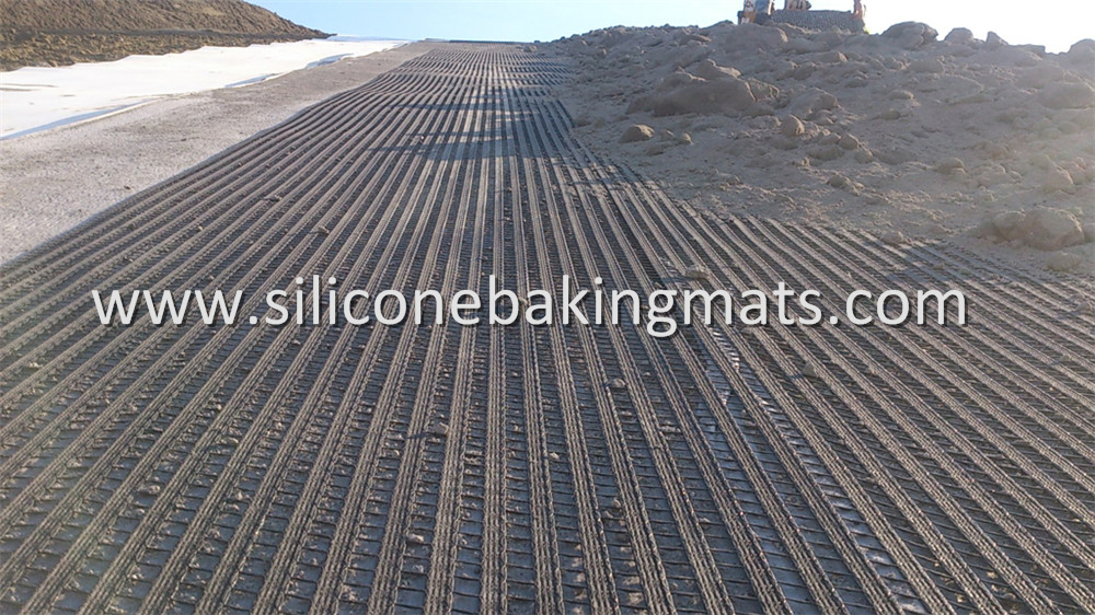 Polyester Geogrids Embankment Stabilization