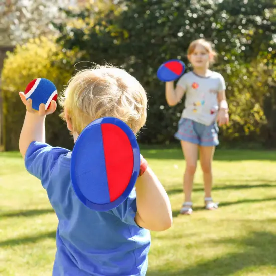 Outdoor Family Sports: Fun and Engaging Toy Set for Kids - Sticky Toss, Throw, and Catch Games with Plastic Balls and Launcher