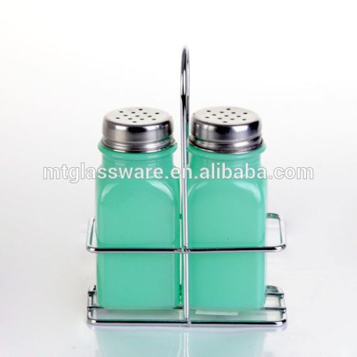 the mini Spice jar with tin lid