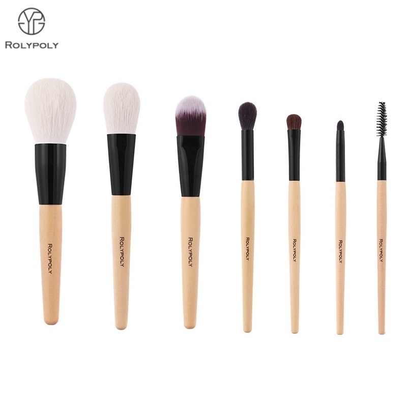 Brushes de maquillage naturels régler la brosse de maquillage à poignée en bois