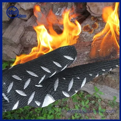 withstands up to 540 degrees F cooking oven glove ove mitts