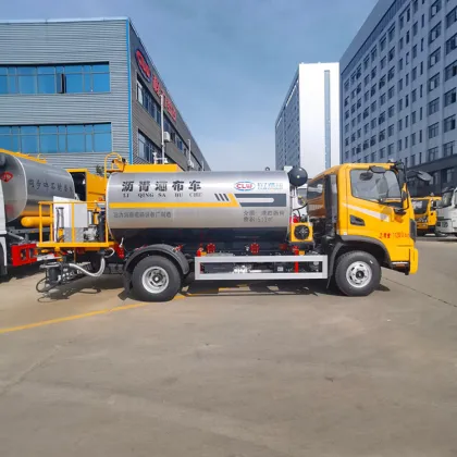DONGFENG Huashen asphalt sprinkling truck