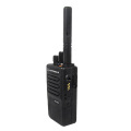 Портативная радиостанция Motorola XIR E8608