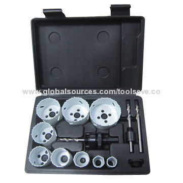 13-piece bi-metal concrete hole saw kit in blow case