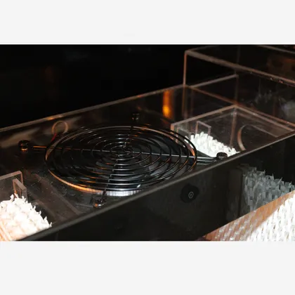 Factory Wholesale Constant Temperature and Humidity Cigar Cabinet & Wine Cooler