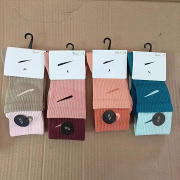 Chất lượng thời trang cao Thiết kế mới Khăn dày đùi Vớ bóng chày cao