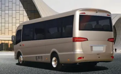 Pure electric business bus