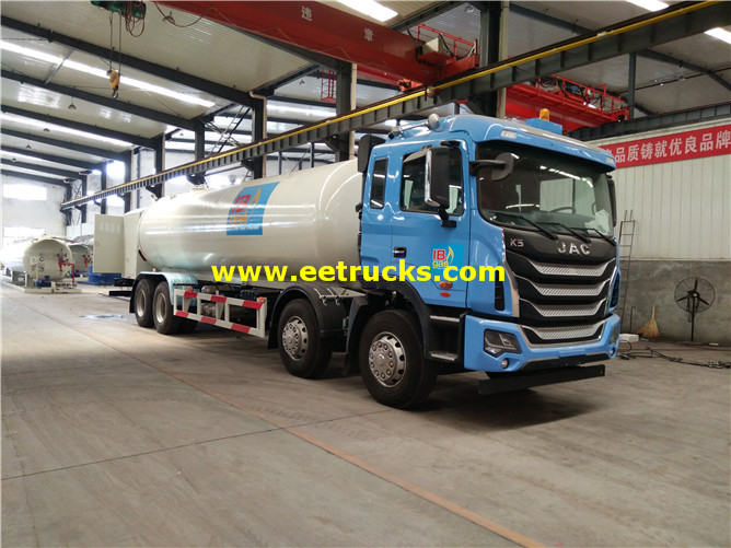 LPG Delivery Tank Vehicle