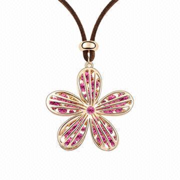 Metal necklace, made of brass and copper alloy