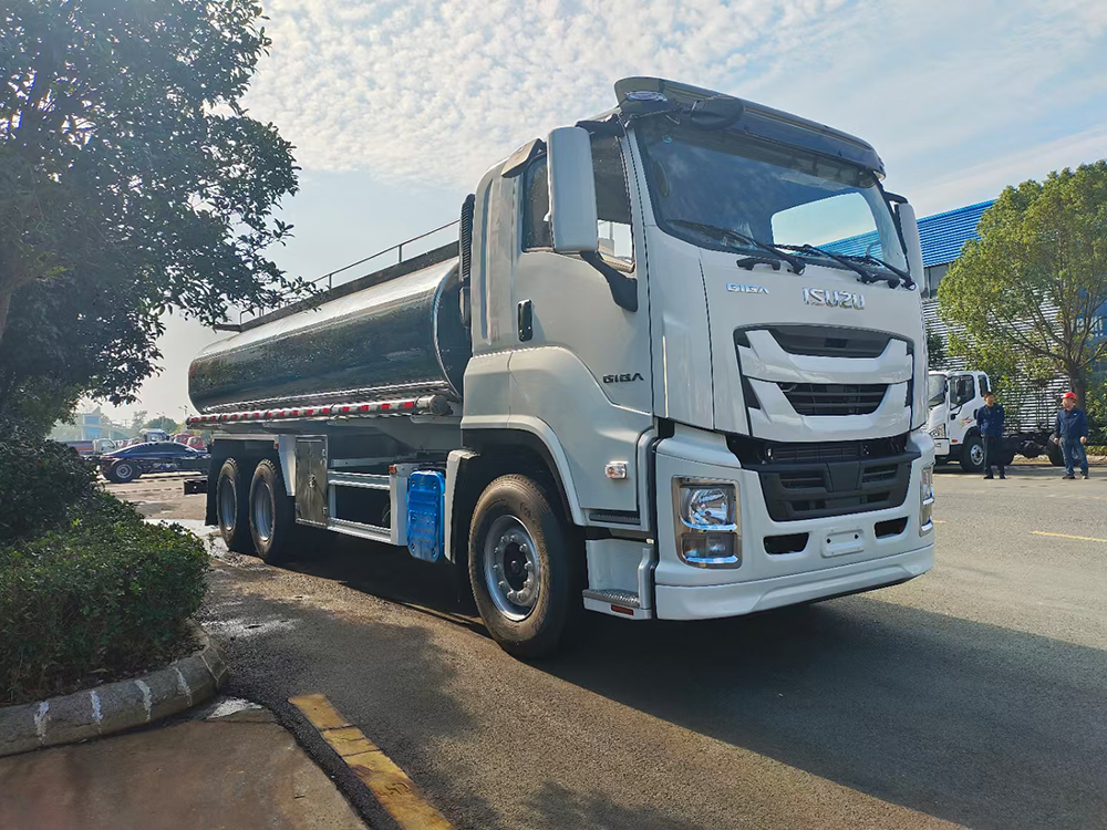 ISUZU Food Grade Stainless Steel Milk Tank Truck