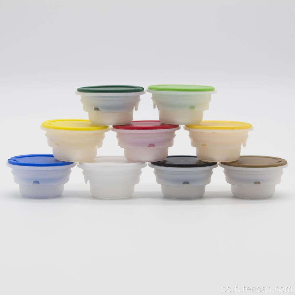 Plastový ohebný uzávěr hubice