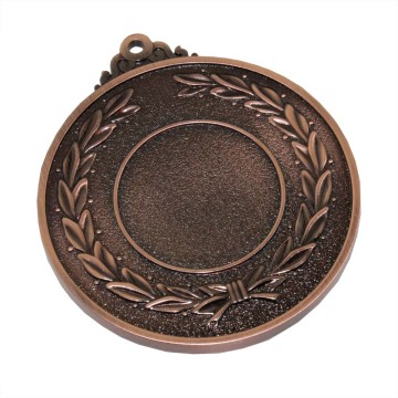 Sportmedaillen und Trophäen mit personalisiertem Logo