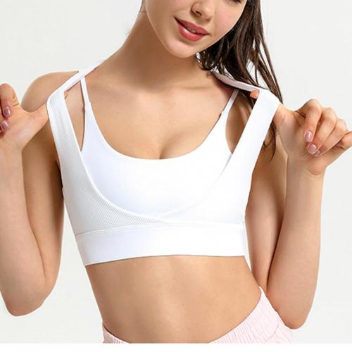 Strappy Sports Bras maka Womenmụ nwanyị