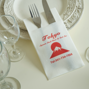 Custom Disposable Airlaid Paper Cutlery Pocket Dinner Napkin