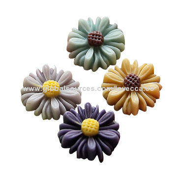 Resin flower, available in various colors and designs