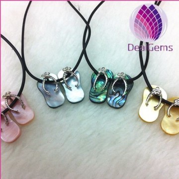 9-12mm 4 colors natural shell shoes pendant