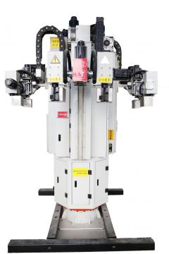 Turntable manipulator for investment casting