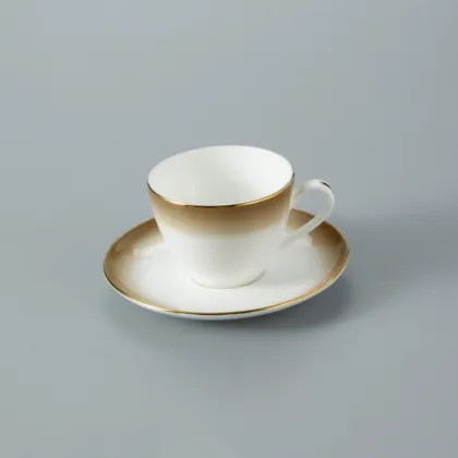 High Grade Luxury Dubai Gold Trim Porcelain Bone China Dinnerware Set