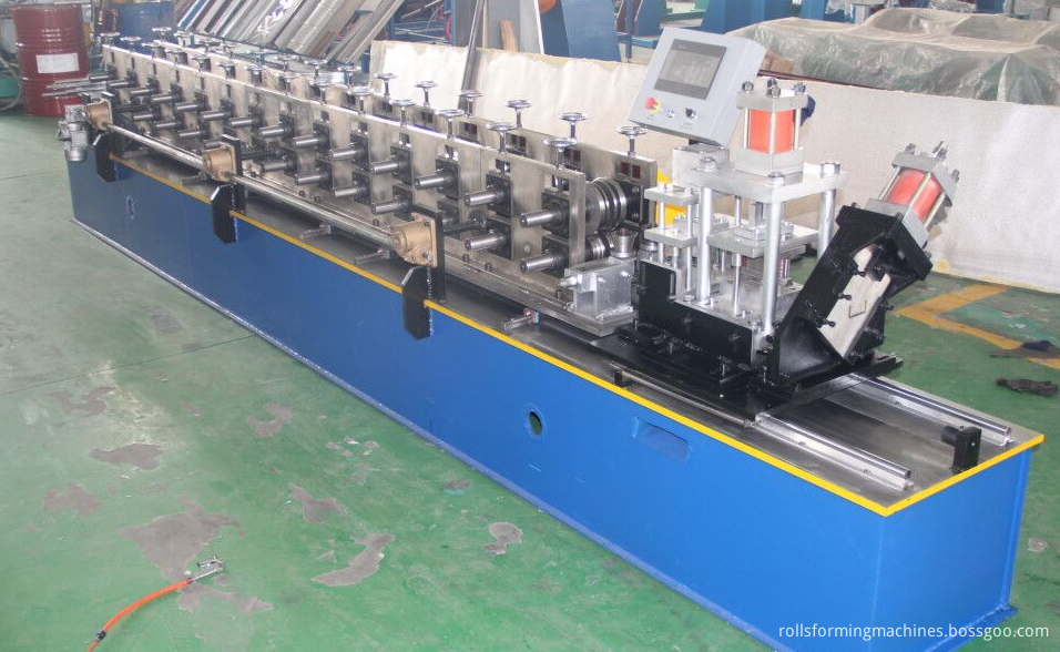 CD UD forming machine