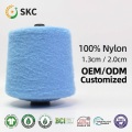 OEM/ODM Экологичная нейлоновая вьющаяся букле NM 13/1 пряжа 1,3 см, окрашенная в волокно, супер гладкая, высокая прочность, проверено OE Uster, ручное вязание