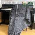 Cobertor elegante de pele sintética em preto e branco