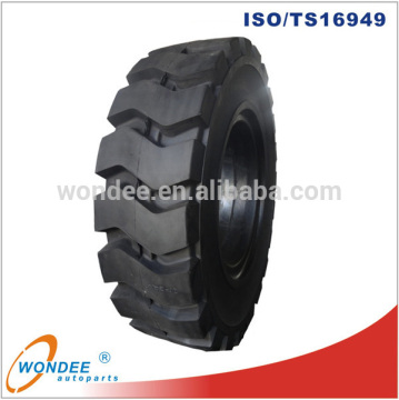 Heavy Duty Forklift Pneumatic Tyre