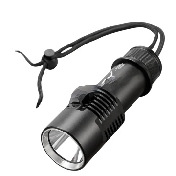 Warsun Underwater Diving Flashlight: IP68 Waterproof, 2500Lm P70 LED with Magnetic Switch