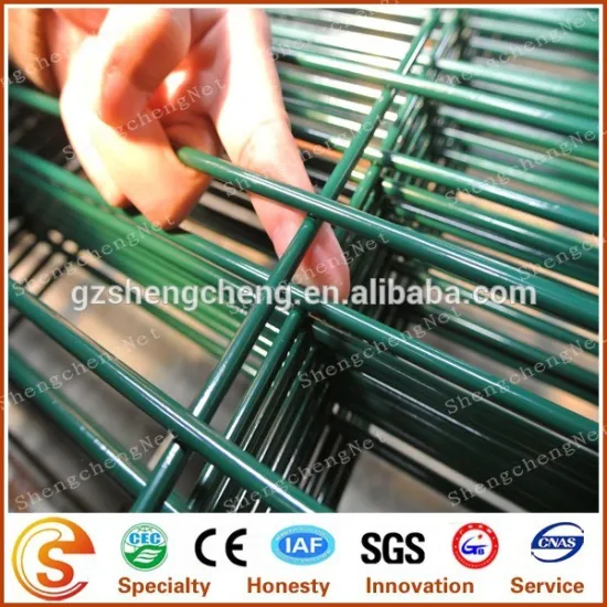 Low price wholesale factory wire mesh fence