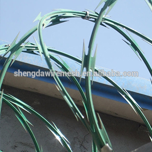 Hot sale Alibaba China ISO9001 concertina razor barbed wire