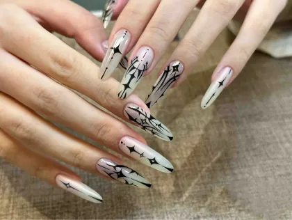 stiletto-shaped nails