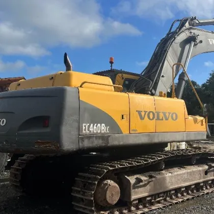 Volvo 460 Excavator: Efficient Heavy Construction Equipment