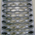 Aluminum Material Perforated Anti Skid Plate