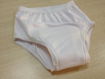 Reusable Incontinence Underwear / Briefs With Pad For Women Urinary Incontinence