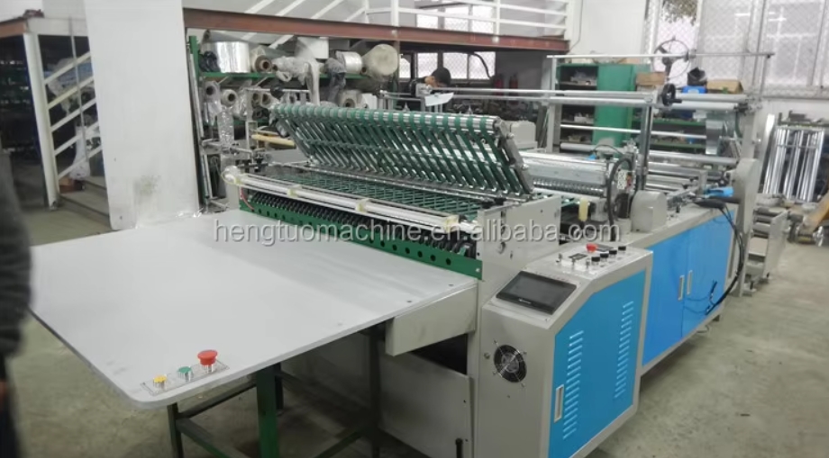 Stroj na výrobu bočních uzavíracích sáčků z PP plastové fólie