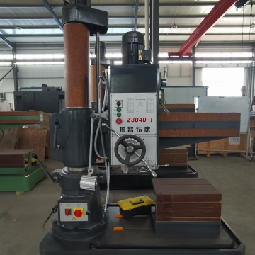Hot Sale Otomatis Z3040 Mesin Pengeboran Rocker dengan Komponen Inti Gearbox