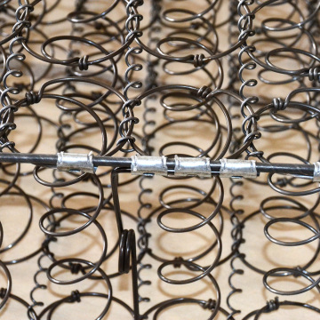 13 años de fábrica OEM Catchel personalizado Innerspring con Bonnell Springs y soportes laterales