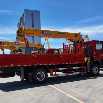 Dongfeng Huashen VX Truck Crane
