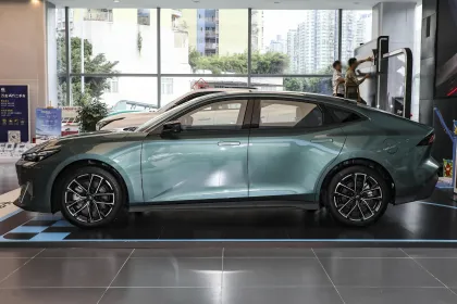 Changan Qiyuan A06 Plug-in Hybrid Electric Vehicle
