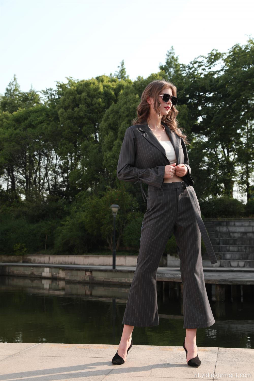 Gestreepte cropped blazer en broek voor dames