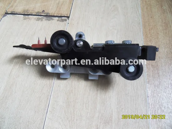 High Quality Elevator&Escalator Parts Selcom door lock(left) 7043.08.075