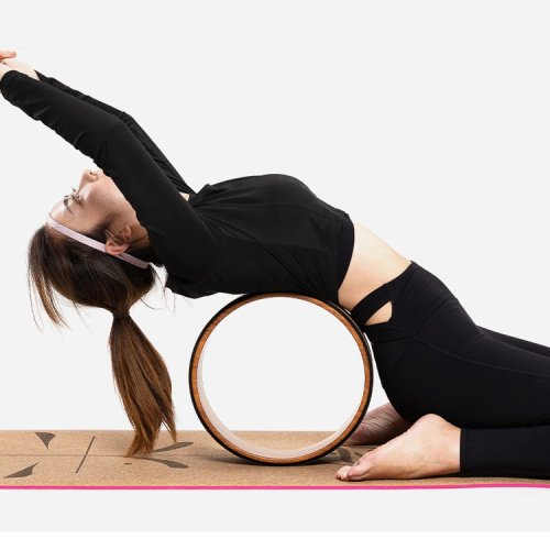 Rouleau à roulettes de yoga en bois et en liège
