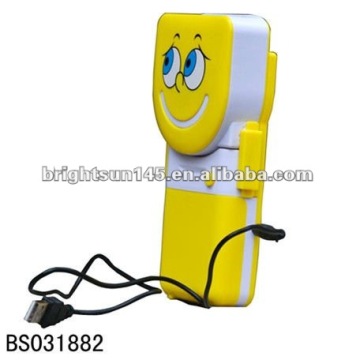 Folding fan in air conditioner with USB line