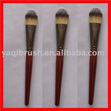 Cosmetic foundation brush