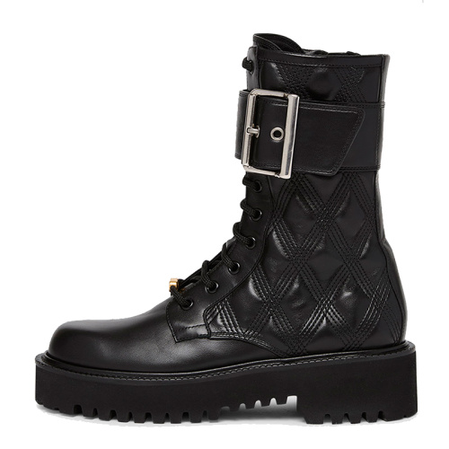 Trendy Flat Footwear for Women