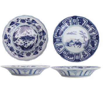 Blue and White Fish and Algae Phoenix Plate Dish